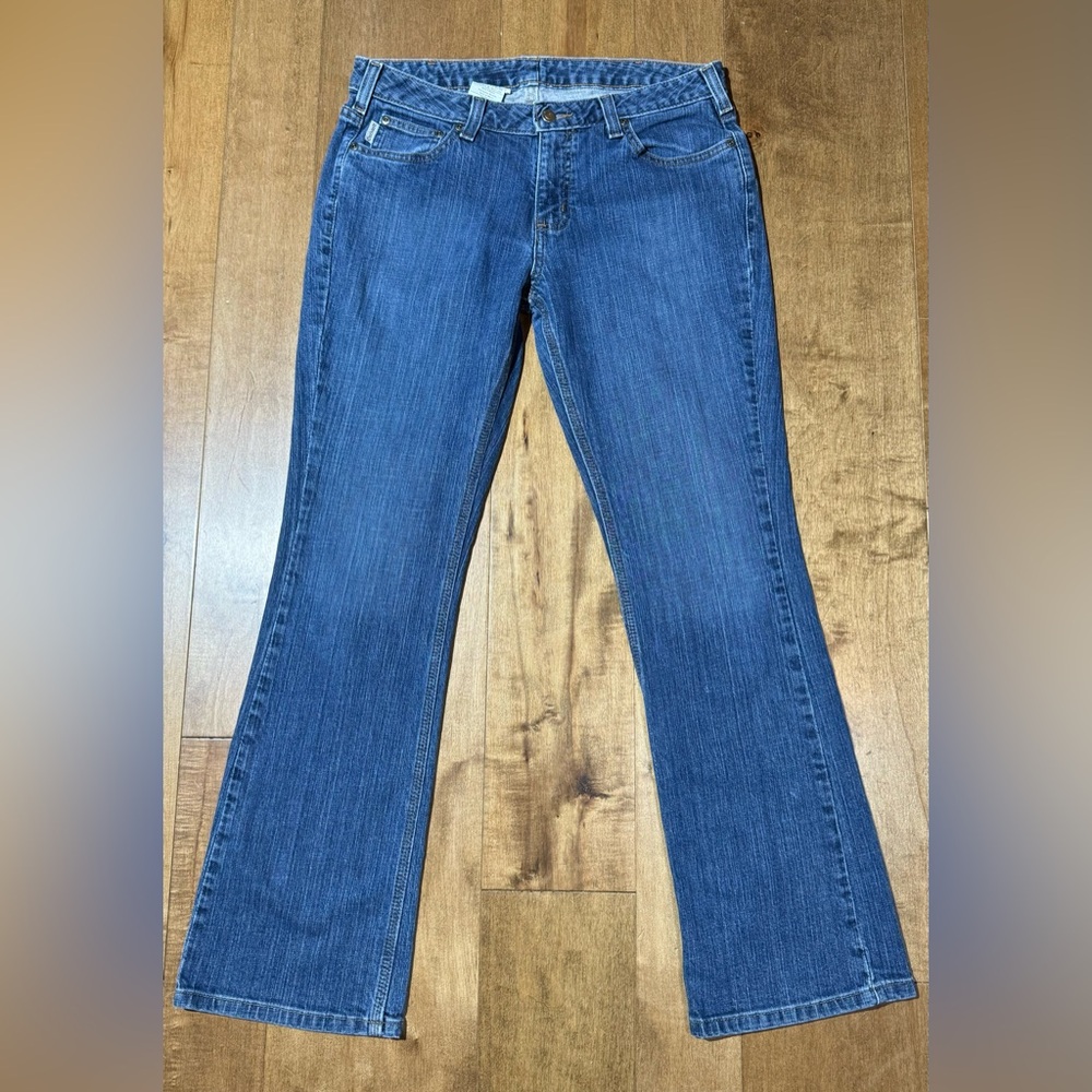 CARHARTT Curvy Fit Denim Jeans Size 10 x 32 Medium Women’s Bootcut Mid Rise